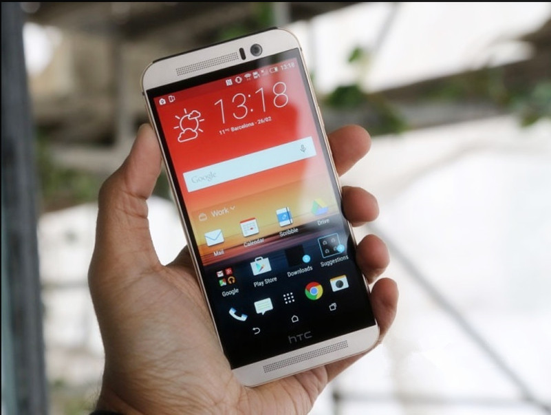 HTC ONE M9